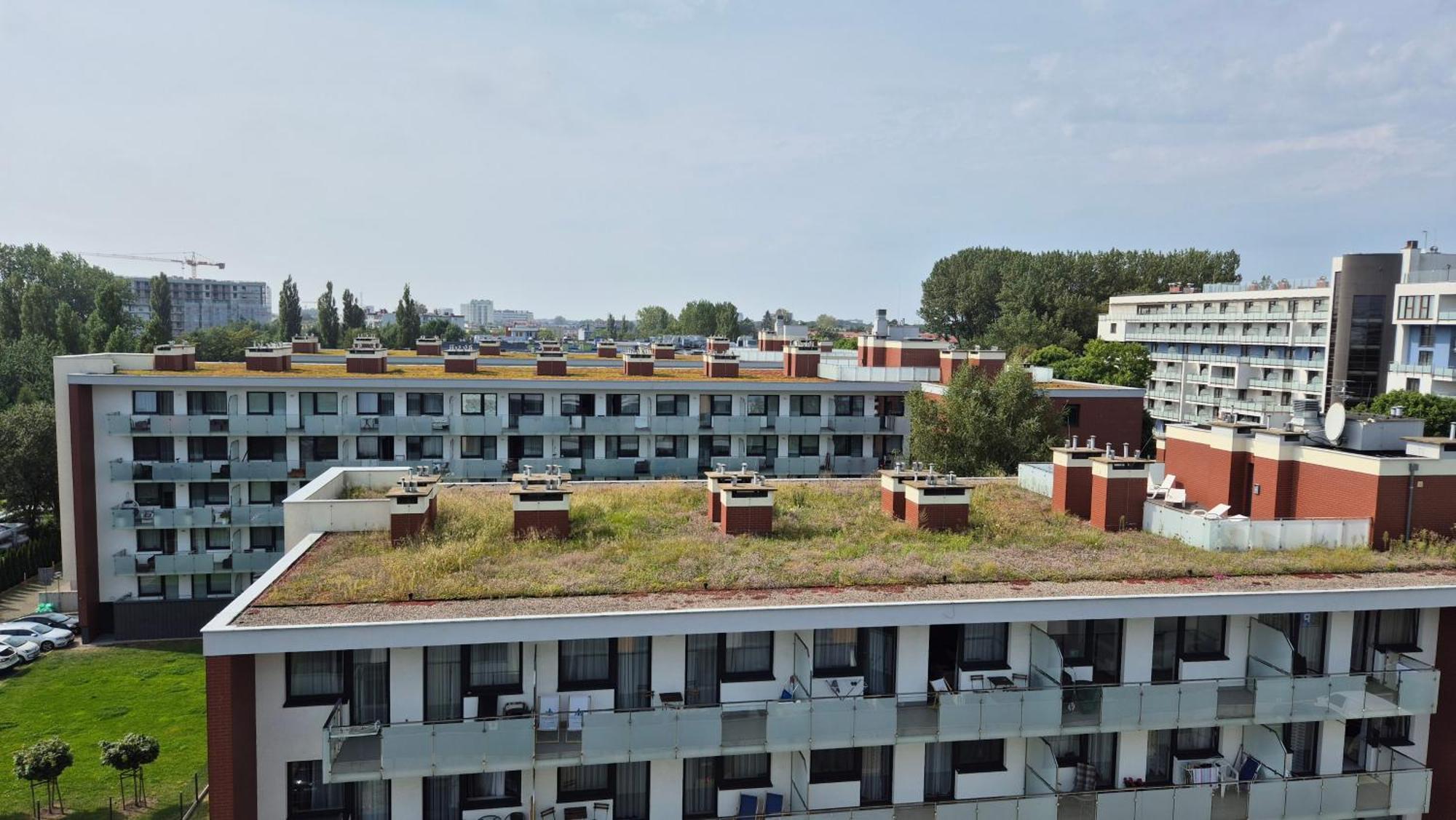 Apartamenty Kasprowicza 20A Klimatyzacja Basen Fintess Sauny Parking Bawialnia Zmywarkataras Wysoki Standard W Pelni Wyposazony Колобжег Екстер'єр фото